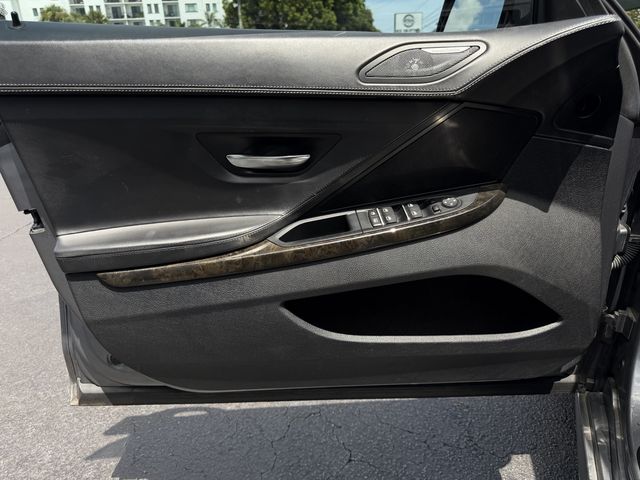 2015 BMW 6 Series 650i  Gran - 23070572 - 9