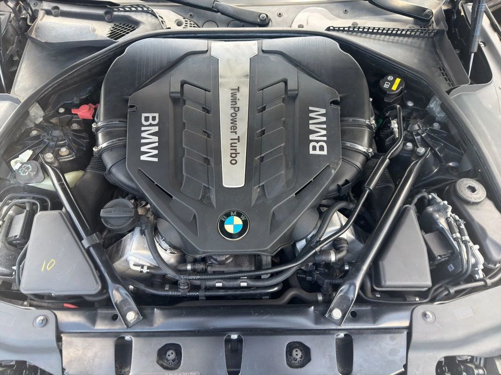 2015 BMW 6 Series 650i xDrive - 23056451 - 23
