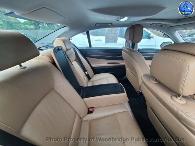 2015 BMW 7 Series 740i - 23074929 - 10