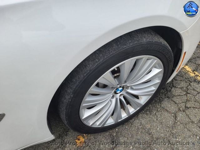 2015 BMW 7 Series 740i - 23074929 - 12
