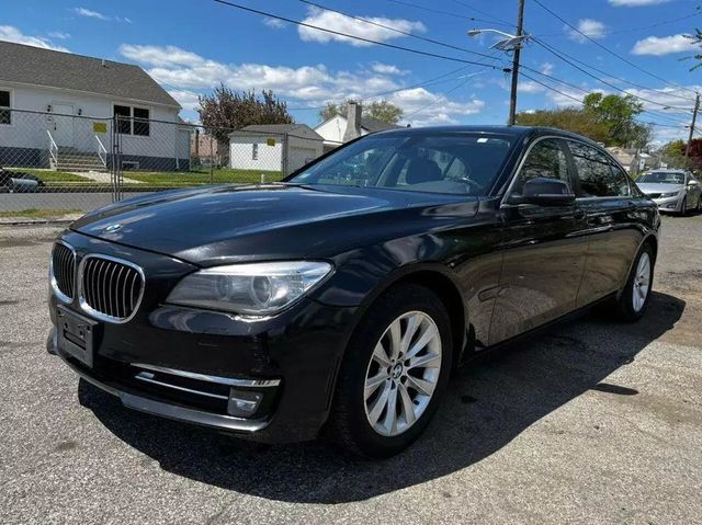 2015 BMW 7 Series 740Li xDrive - 21366411 - 3