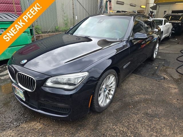 2015 BMW 7 Series 750i - 22964342 - 0
