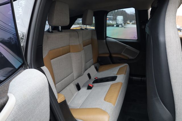 2015 BMW i3 Hatchback - 22971283 - 18