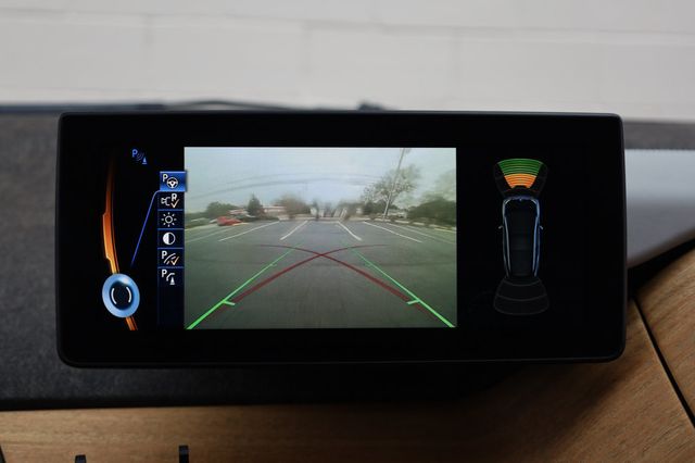 2015 BMW i3 Hatchback - 22971283 - 37