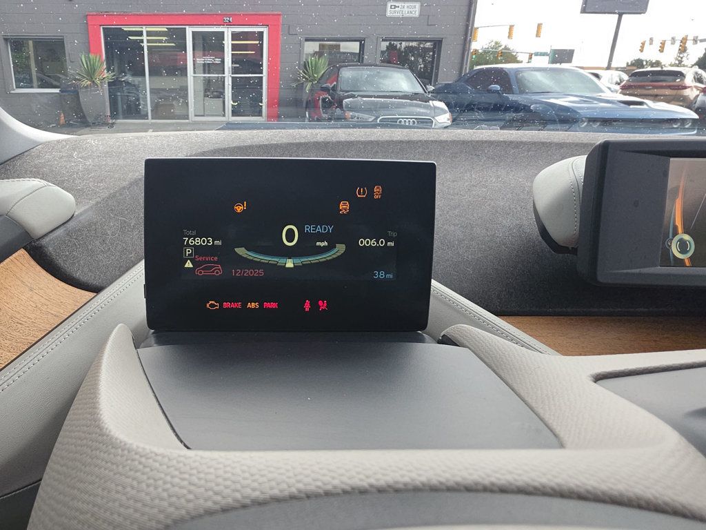 BMW i3 photo 16