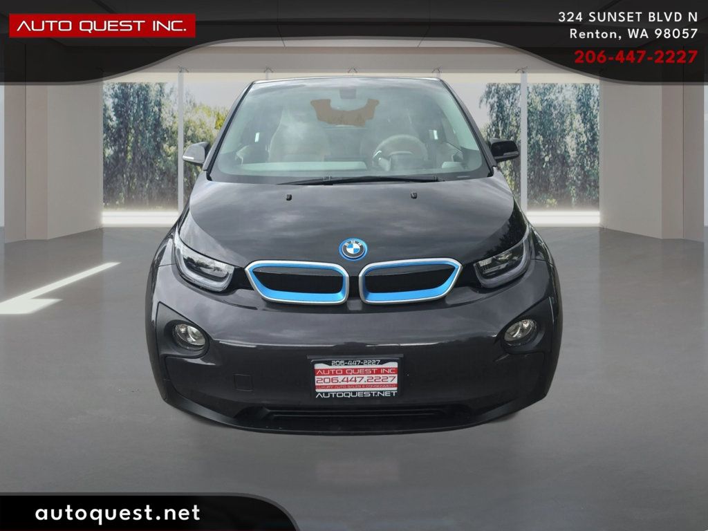 BMW i3 photo 2