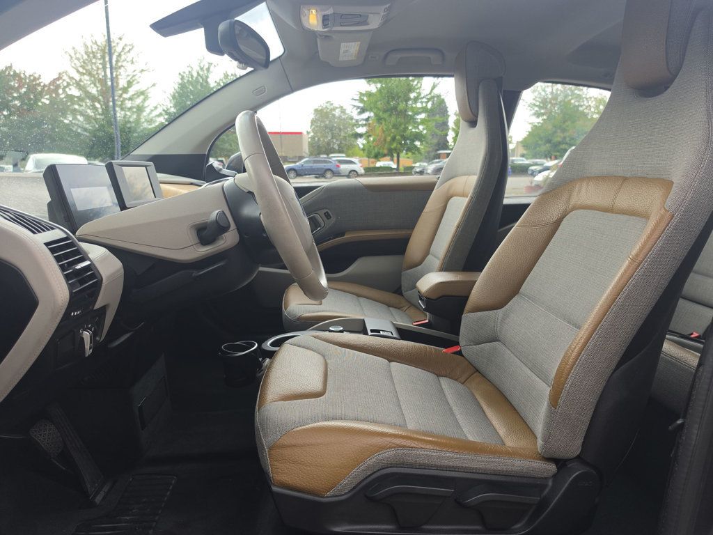 BMW i3 photo 9