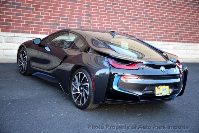 2015 BMW i8  - 23022053 - 17