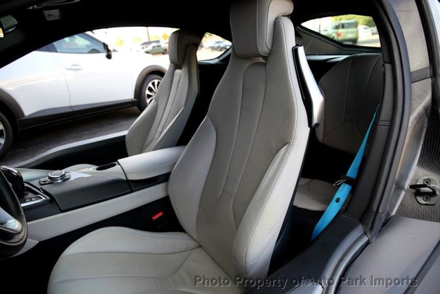 2015 BMW i8  - 23022053 - 23