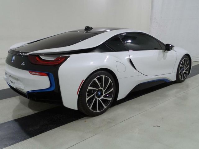 2015 BMW i8  - 15400104 - 2