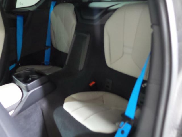 2015 BMW i8  - 15400104 - 5