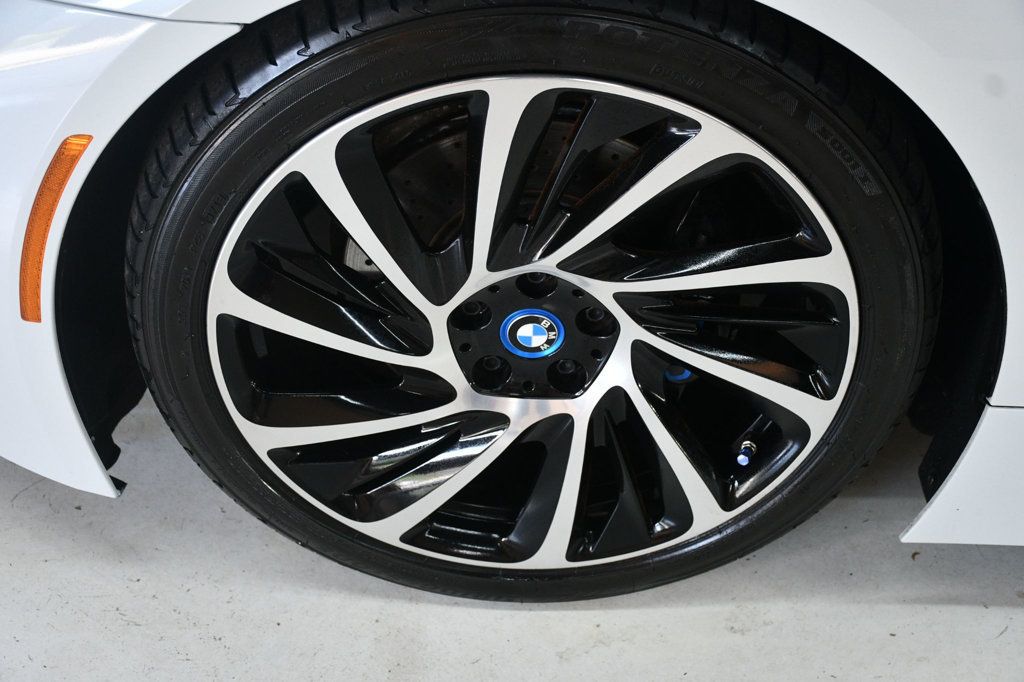 2015 Bmw i8 8-Series photo 21