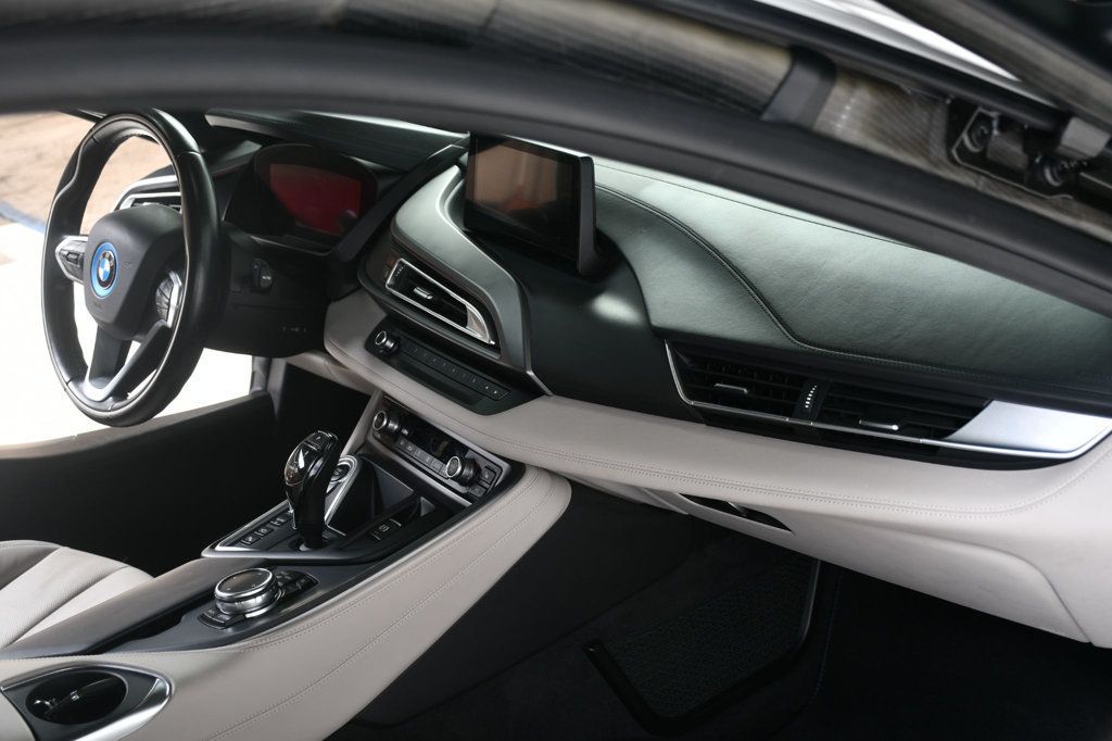 2015 Bmw i8 8-Series photo 25