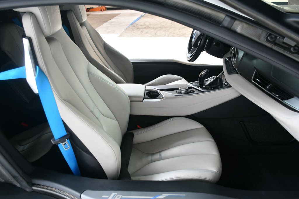 2015 Bmw i8 8-Series photo 27
