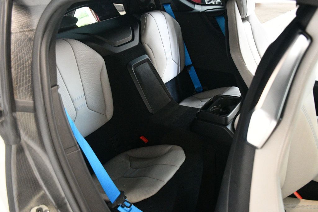 2015 Bmw i8 8-Series photo 29