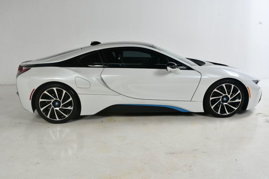 2015 Bmw i8 8-Series photo 4