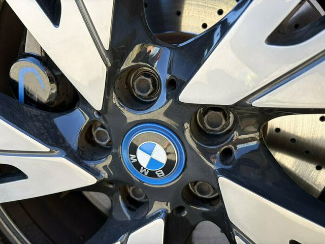 2015 BMW i8  - 23087166 - 36