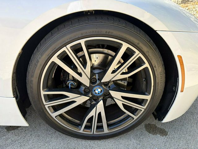 2015 BMW i8  - 23087166 - 37