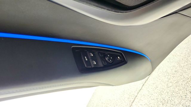 2015 BMW i8  - 23000730 - 11