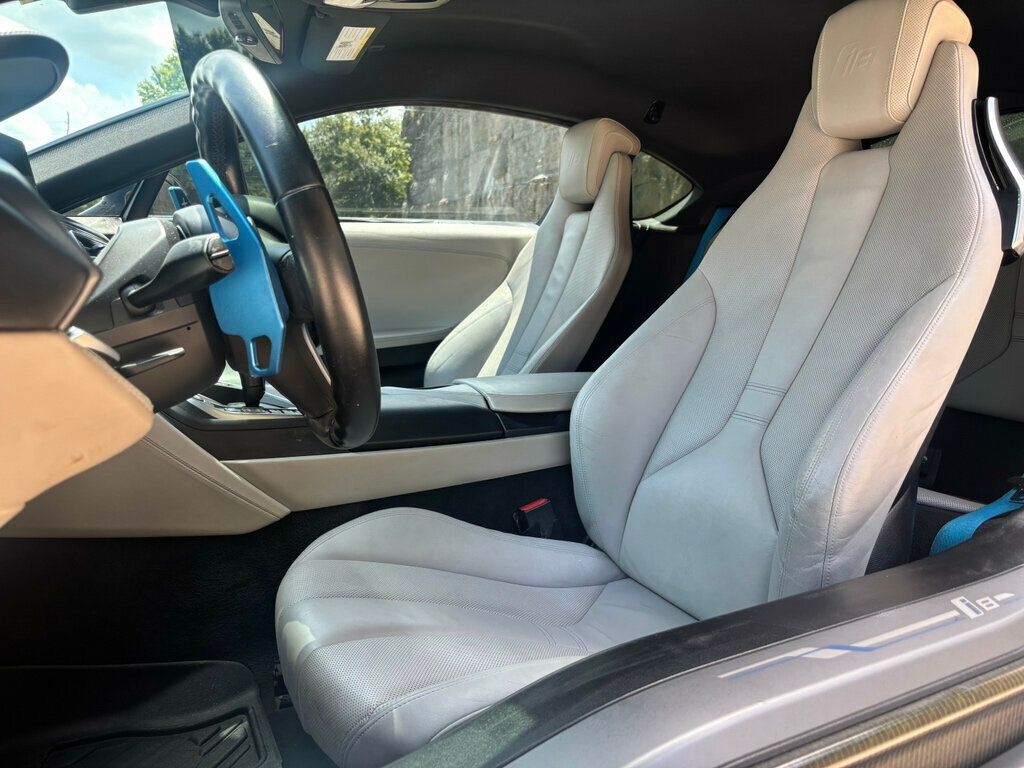 2015 Bmw i8 8-Series photo 2