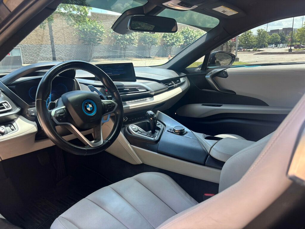 2015 Bmw i8 8-Series photo 3