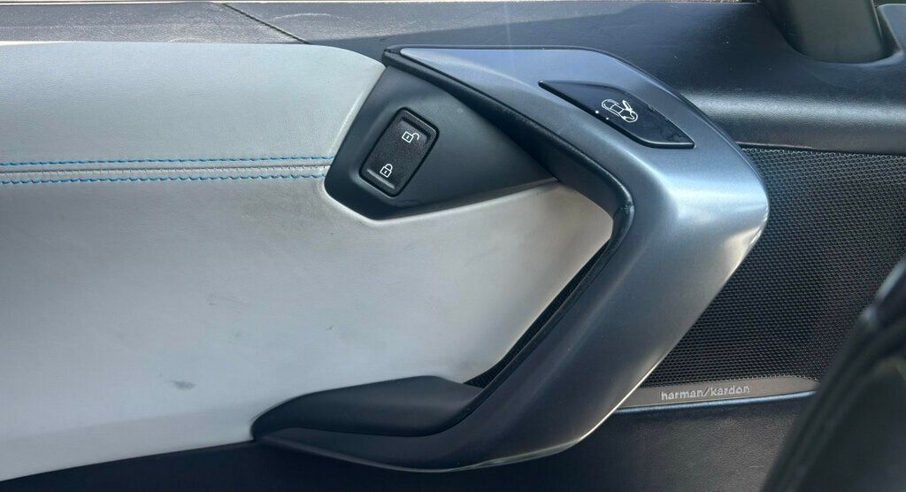 2015 Bmw i8 8-Series photo 10