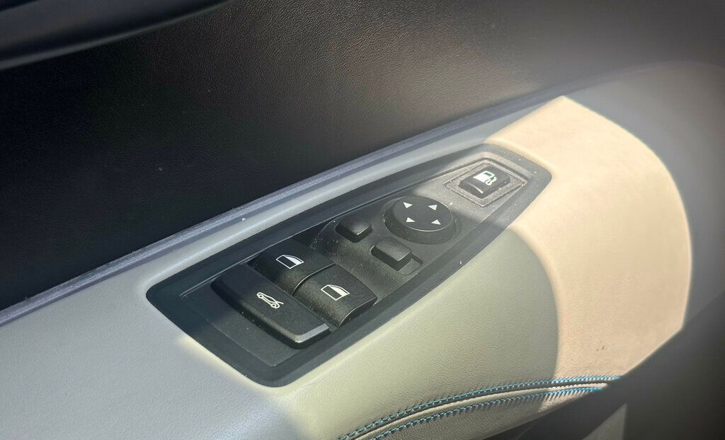 2015 Bmw i8 8-Series photo 11