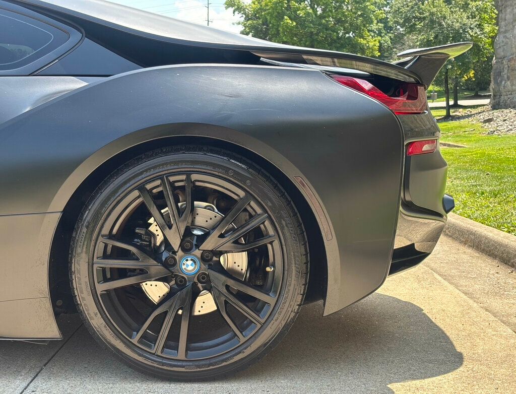 2015 Bmw i8 8-Series photo 17