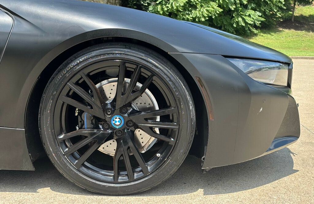 2015 Bmw i8 8-Series photo 19