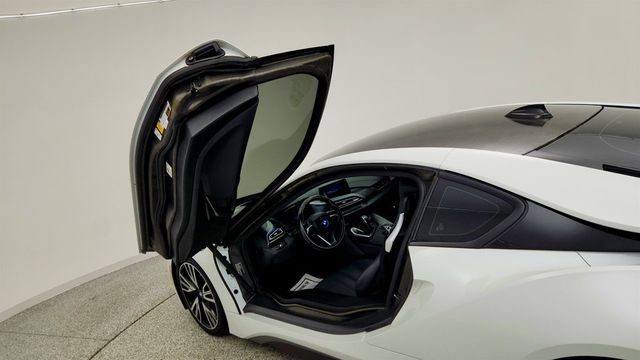 2015 BMW i8 2dr Coupe - 23000730 - 9