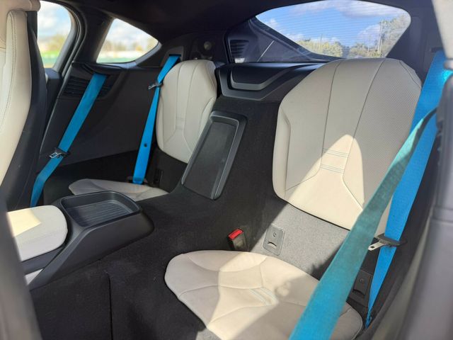 2015 BMW i8 Pure Impulse World - 22976168 - 12