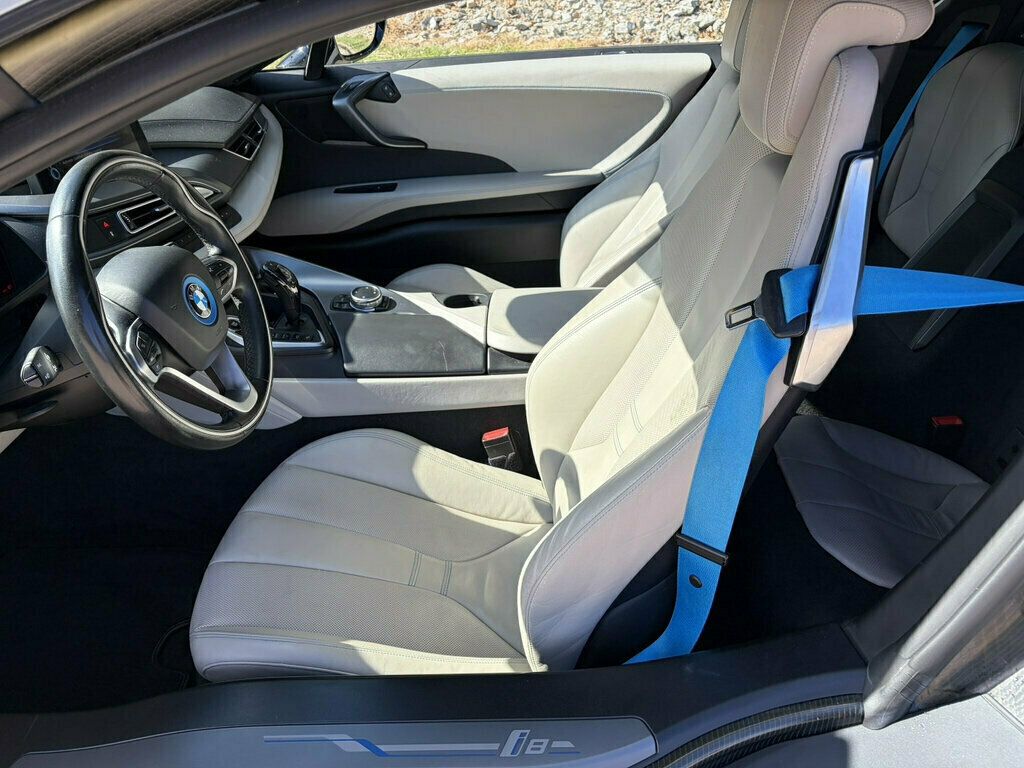 2015 BMW i8 Very LOW Miles RARE Collectible Very Clean 615-300-6004 - 23087166 - 15