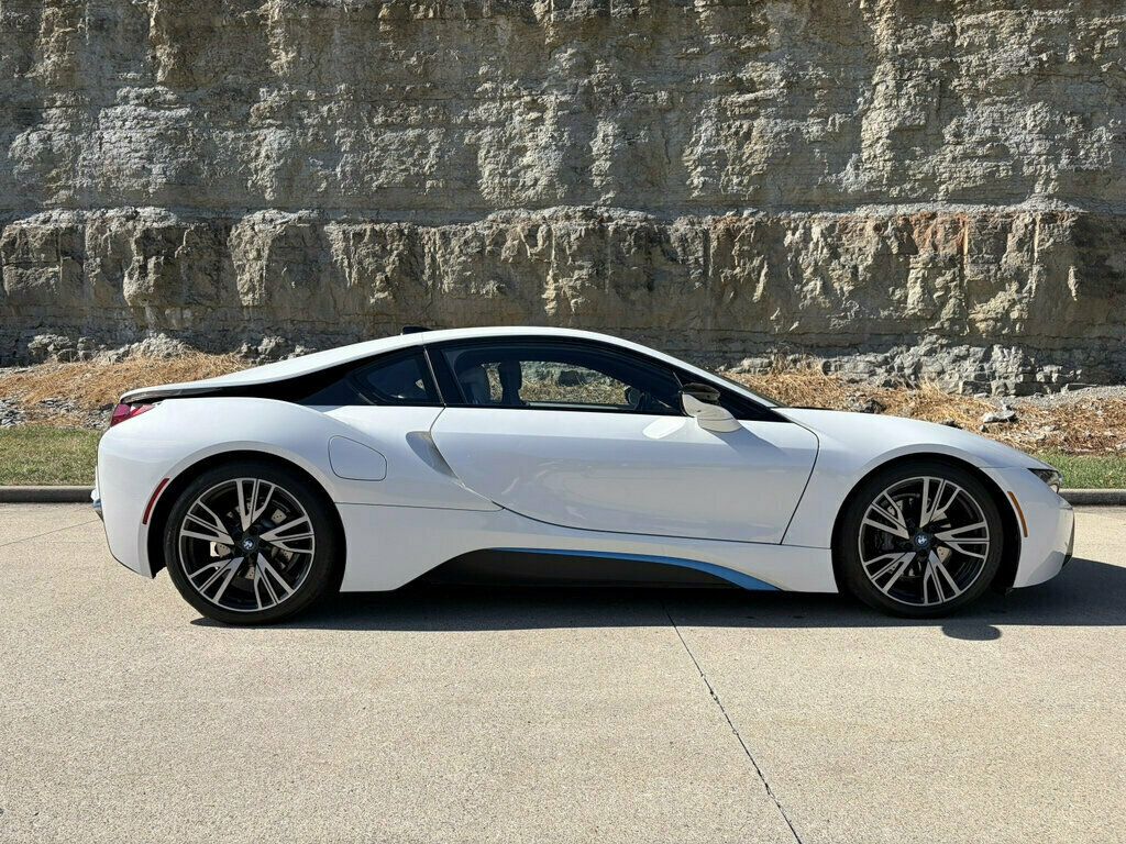 2015 BMW i8 Very LOW Miles RARE Collectible Very Clean 615-300-6004 - 23087166 - 1