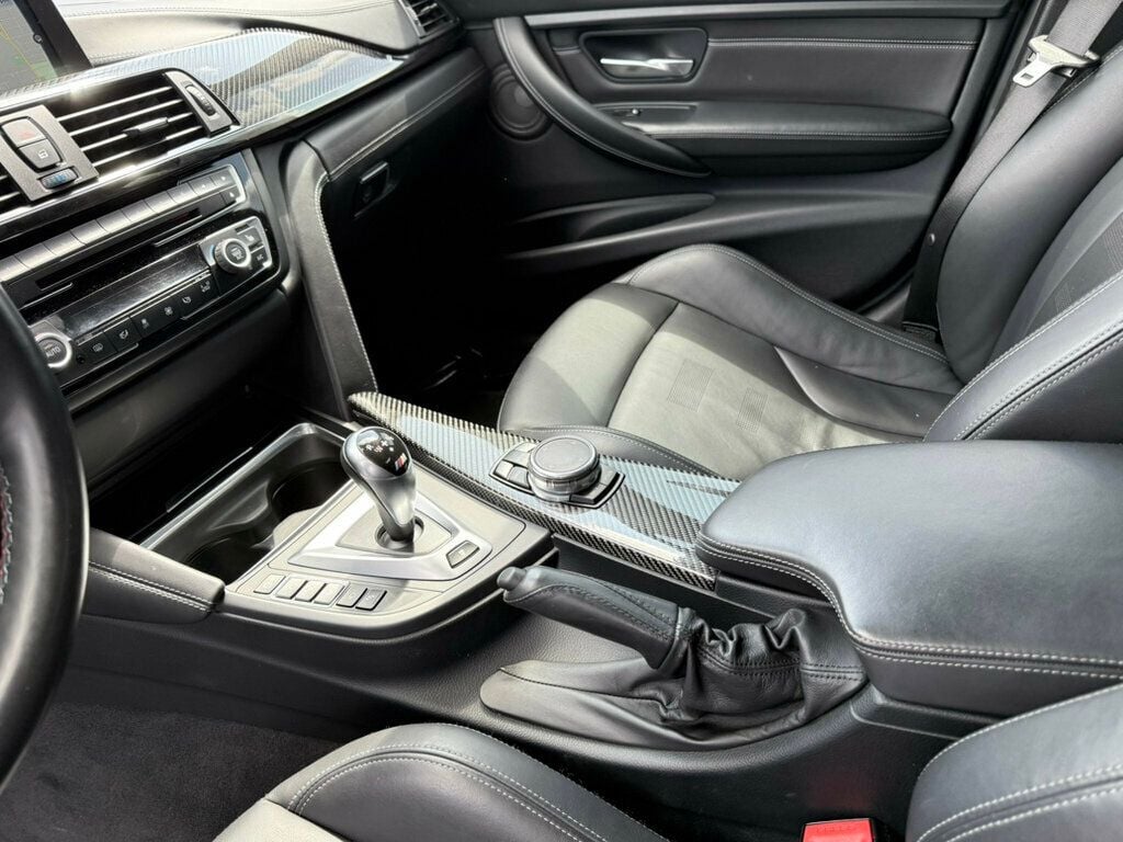 2015 BMW M3  - 22912464 - 23