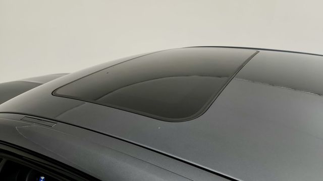 2015 BMW M3 w/ 6-Speed Manual, Executive Pkg & Adaptive Suspension - 22949191 - 9