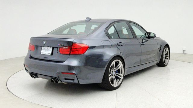 2015 BMW M3 w/ Executive & Lighting Pkgs + 19'' Wheels & Adaptive Suspension - 22949191 - 4