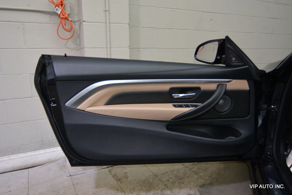 2015 BMW M4 2dr Convertible - 23056601 - 18