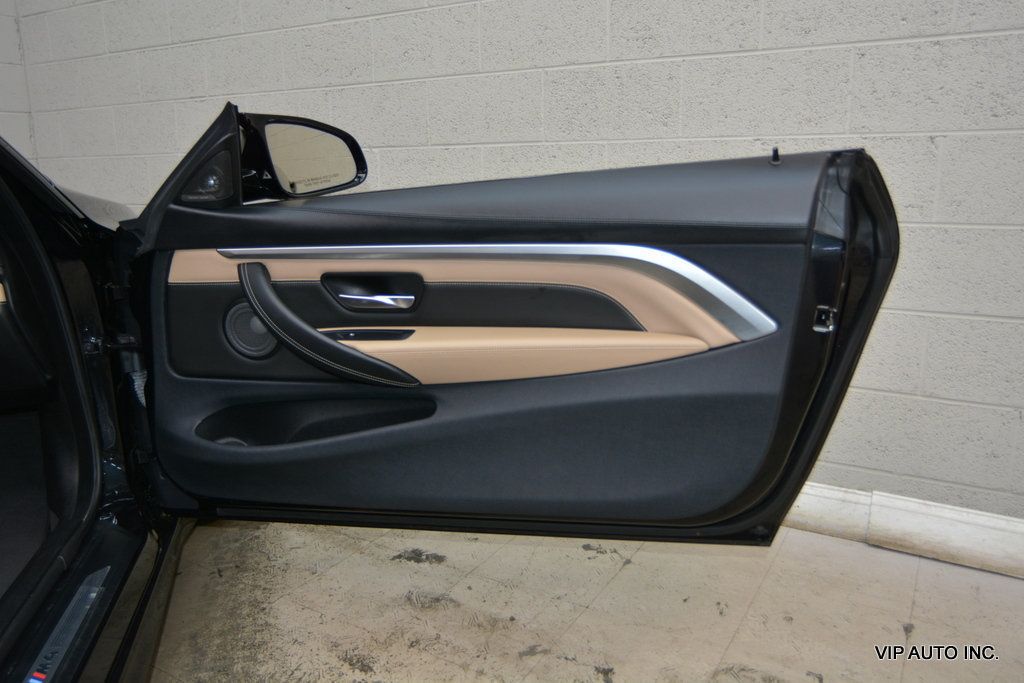 2015 BMW M4 2dr Convertible - 23056601 - 19