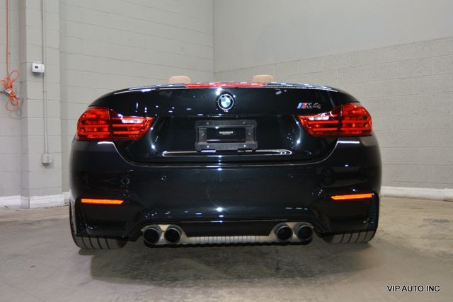 2015 BMW M4 2dr Convertible - 23056601 - 32