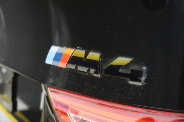 2015 BMW M4 Rare 6 spd manual, 425 HP, Executive Package  - 22842956 - 17
