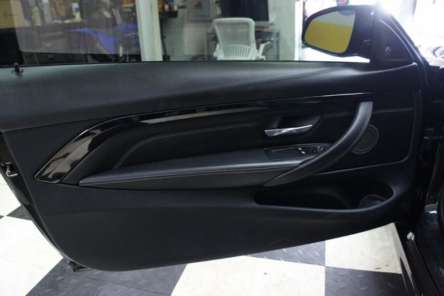 2015 BMW M4 Rare 6 spd manual, 425 HP, Executive Package  - 22842956 - 25