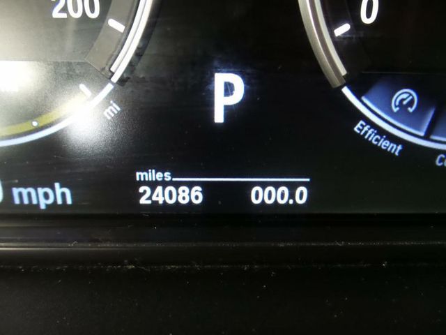 2015 BMW M5 4dr Sedan - 15400105 - 16