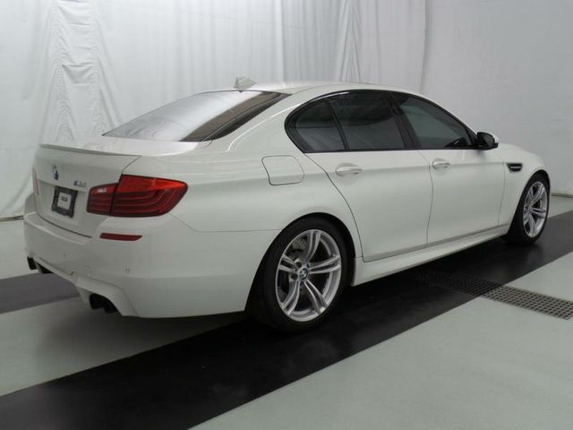2015 BMW M5 4dr Sedan - 15400105 - 2