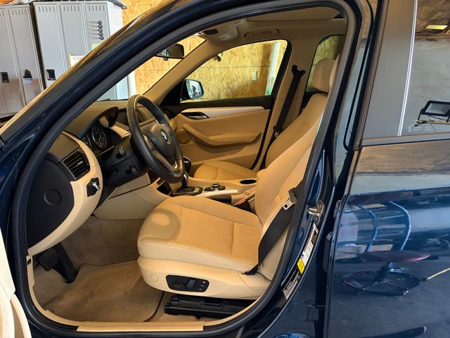 2015 BMW X1 2015 BMW X1 - 22981814 - 28