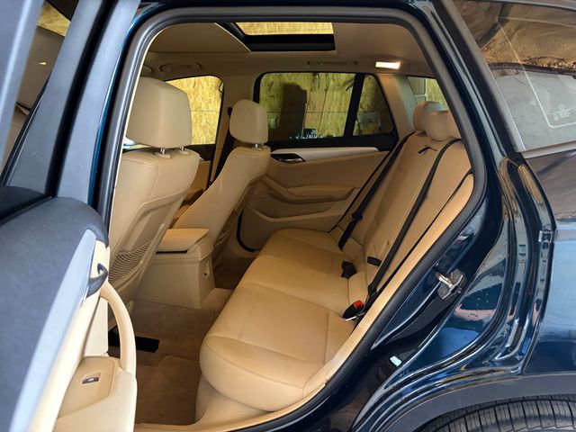 2015 BMW X1 2015 BMW X1 - 22981814 - 30