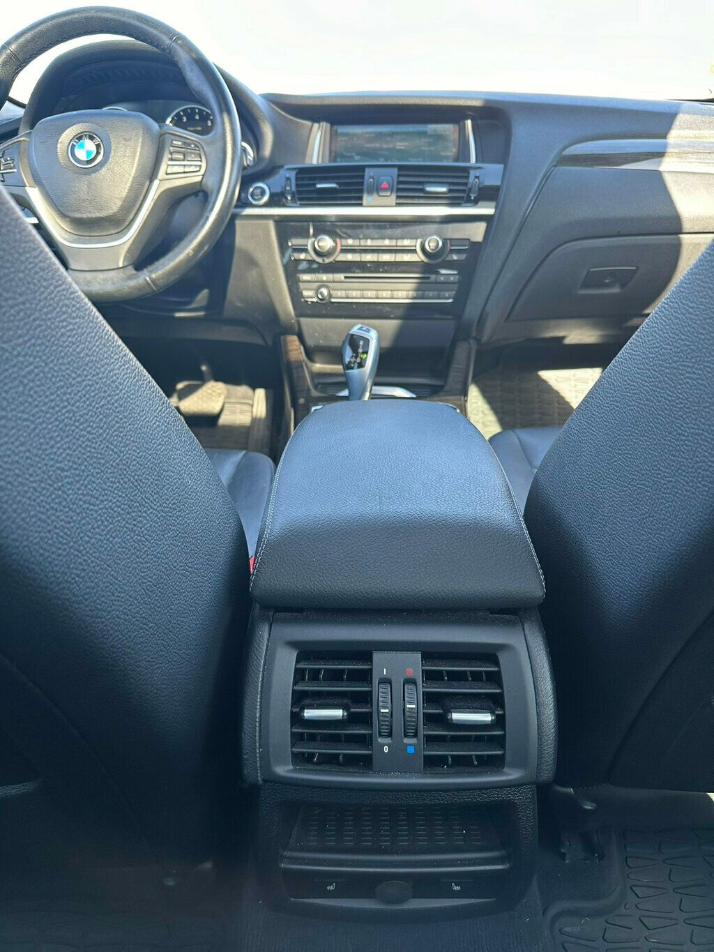 2015 BMW X3 xDrive28i - 22391705 - 40