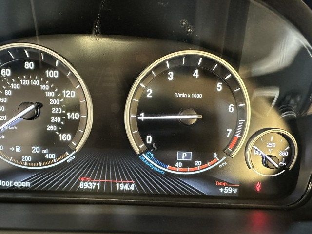 2015 BMW X5 xDrive35i - 22970204 - 17