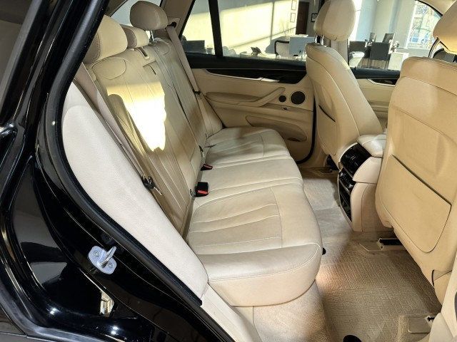 2015 BMW X5 xDrive35i - 22970204 - 28