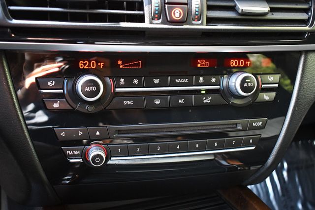 2015 BMW X5 xDrive35i - 22914004 - 25