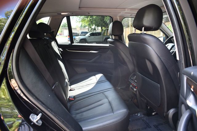 2015 BMW X5 xDrive35i - 22914004 - 26